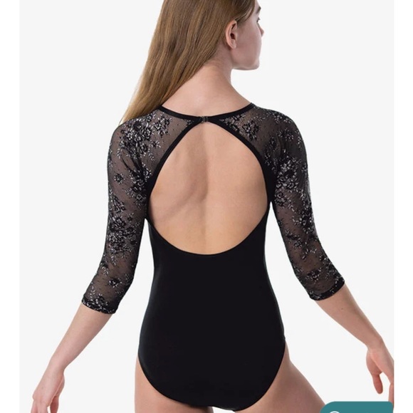 Suffolk Illusion Neck 3/4 Sleeve - Picture 2 of 2